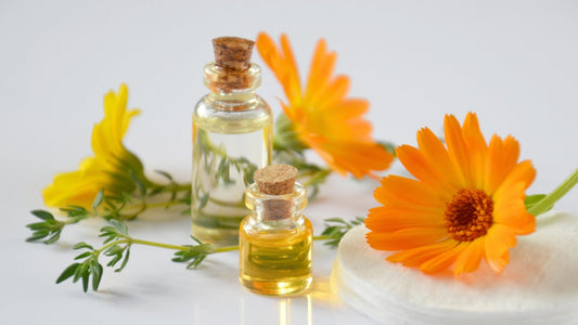 Causes of Cracked Heels and How to Heal Them Naturally
